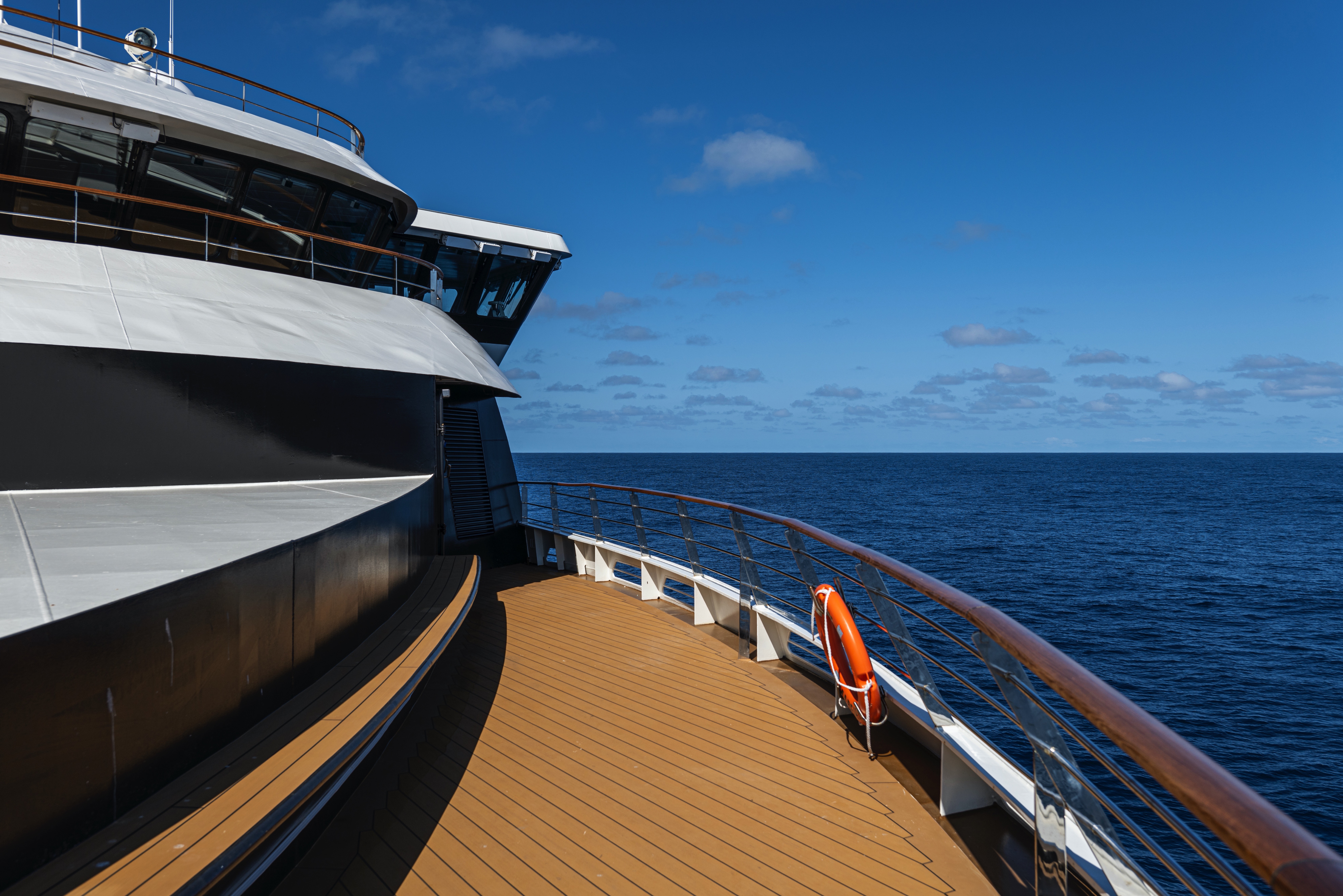 Observation Lounge & Deck on World Voyager